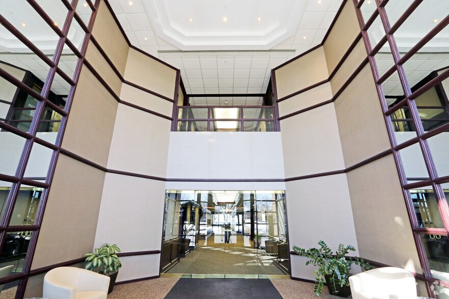 More Photos Of 4601 Westown Pky, West Des Moines Office For Lease