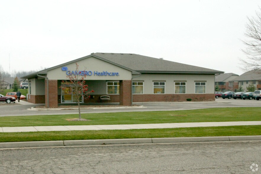 More Photos Of 2 Royal park Dr, Zeeland Medical For Sale