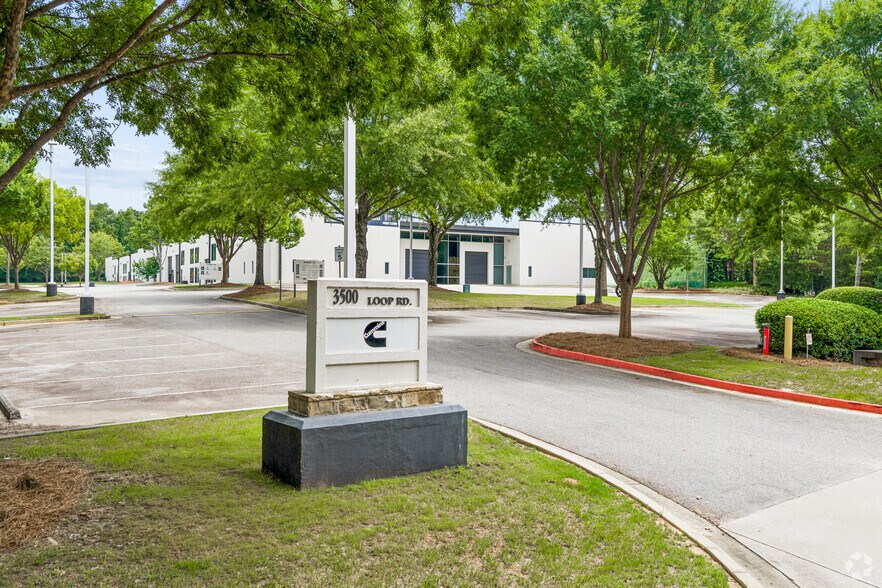 More Photos Of 3500 Loop Rd, McDonough Warehouse For Lease