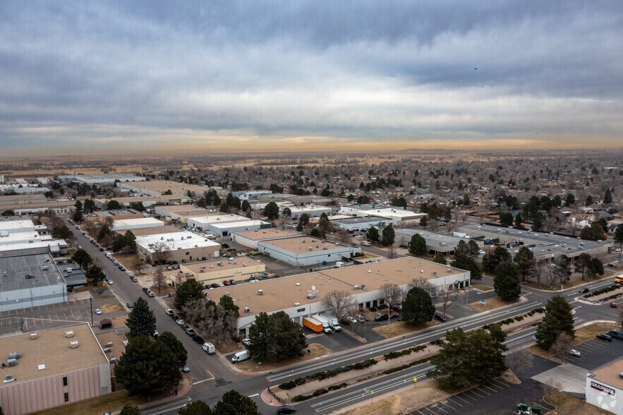 More Photos Of 11925-11945 E 49th Ave, Denver Distribution For Lease