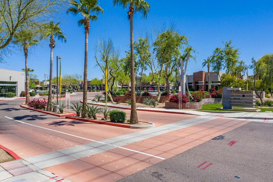 More Photos Of 5500 W Chandler Blvd, Chandler Unknown For Lease