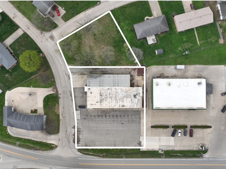More Photos Of 500 Old Indiana 28 Hwy, Williamsport Freestanding For Sale