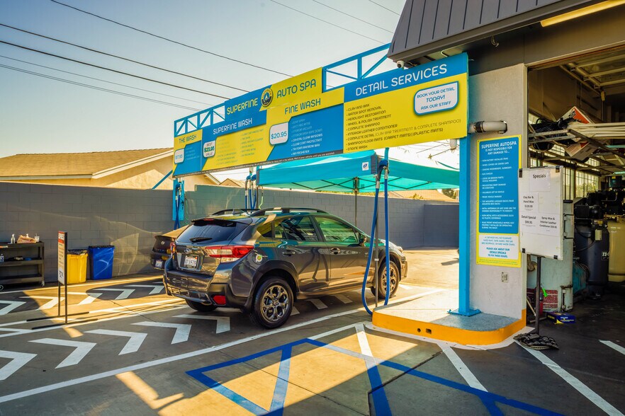 More Photos Of 21011 Pioneer Blvd, Lakewood Carwash For Sale