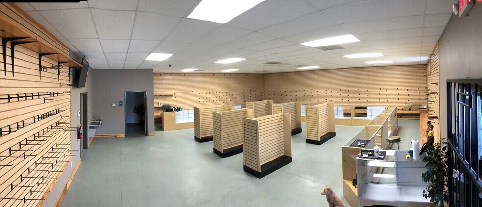 More Photos Of 9331 Garners Ferry, Hopkins Storefront Retail Office For Lease