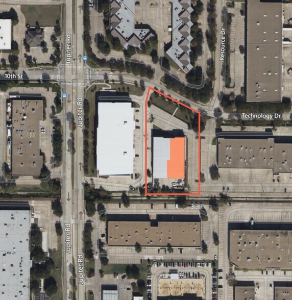 More Photos Of 2560 Technology Dr, Plano Industrial For Lease