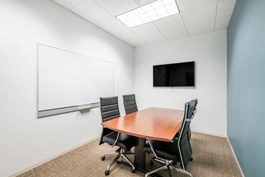 Primary Photo Of 3900 Westerre Pky, Richmond Coworking Space