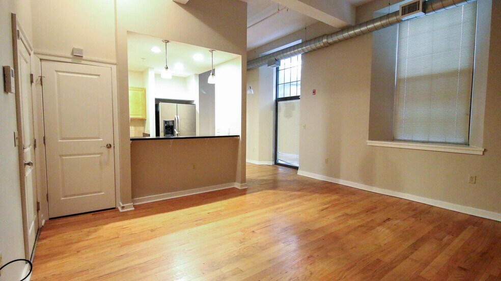 More Photos Of 125 W Saratoga St, Baltimore Apartments For Sale