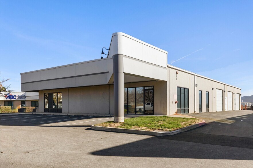 More Photos Of 240 S Rock Blvd, Reno Unknown For Lease