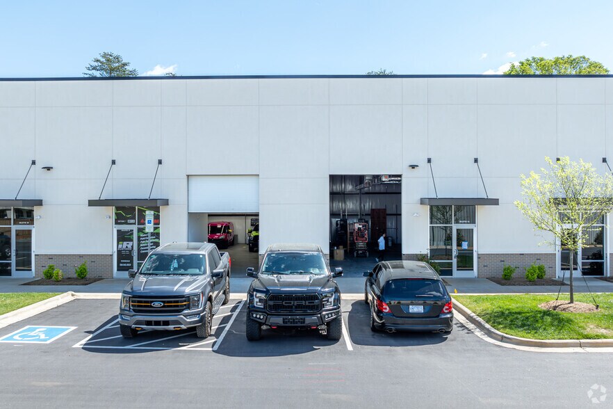 More Photos Of 10420-10440 John Price Rd, Charlotte Light Manufacturing For Sale