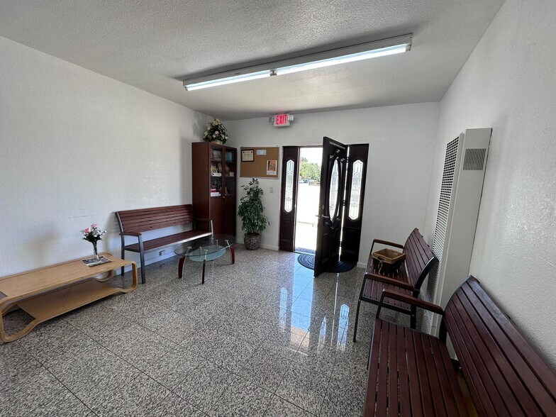 More Photos Of 200 N Abbott Ave, Milpitas Religious Facility For Lease