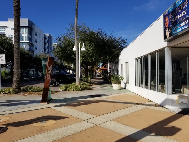 More Photos Of 905-909 Central Ave, Saint Petersburg Storefront For Lease