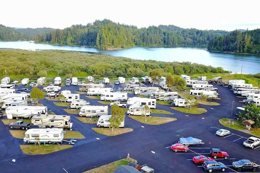 More Photos Of 1505 N Lake Rd, Lakeside Trailer Camper Park For Sale