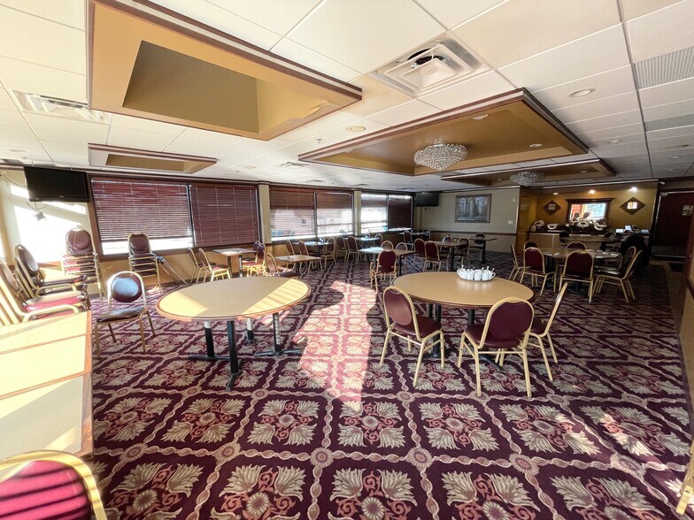 More Photos Of 1147 W Chester Pike, West Chester Restaurant For Sale