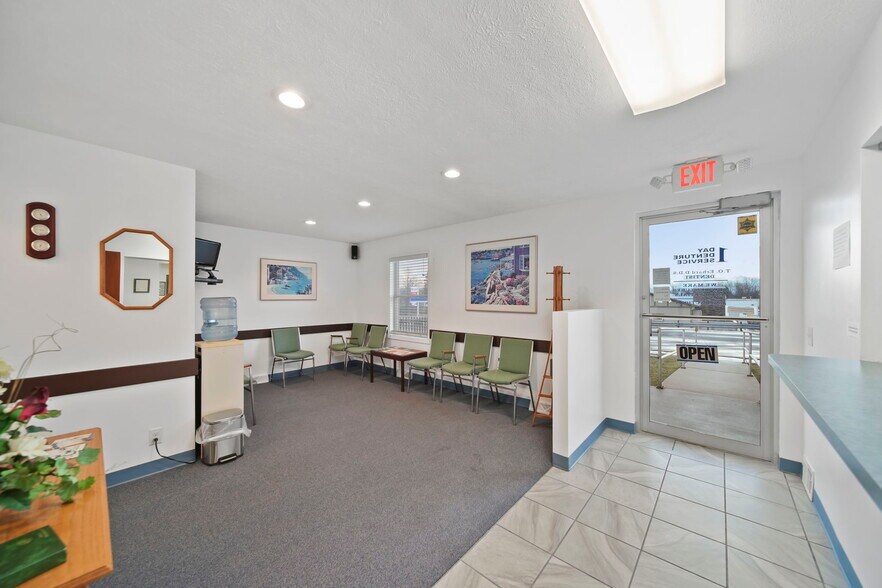 More Photos Of 3165 County Farm Rd, Jackson Medical For Sale