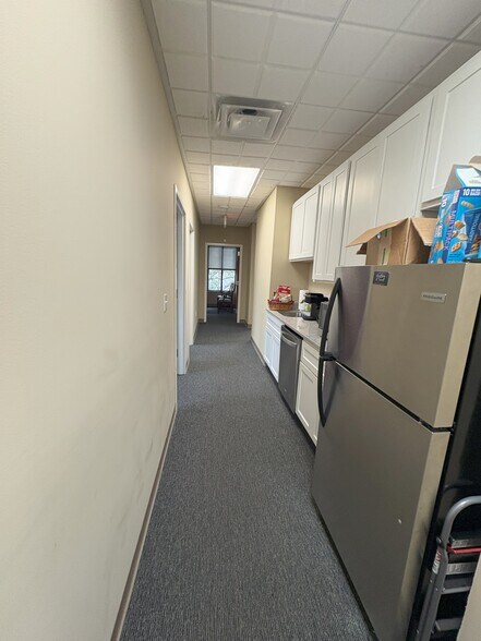 More Photos Of 878 Whipple Rd, Mount Pleasant Medical For Lease