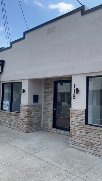 Primary Photo Of 118 McSween Ave, Newport Office For Sale