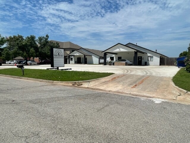 More Photos Of 11801 Southwood Dr, Oklahoma City Daycare Center For Sale
