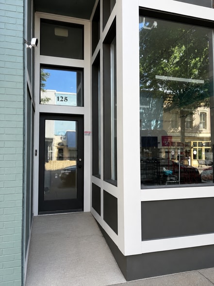 More Photos Of 121-149 W Washington St, Suffolk Apartments For Lease