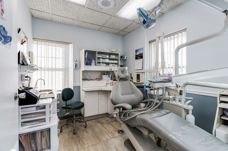 More Photos Of 2500 Nesconset Hwy, Stony Brook Medical For Sale