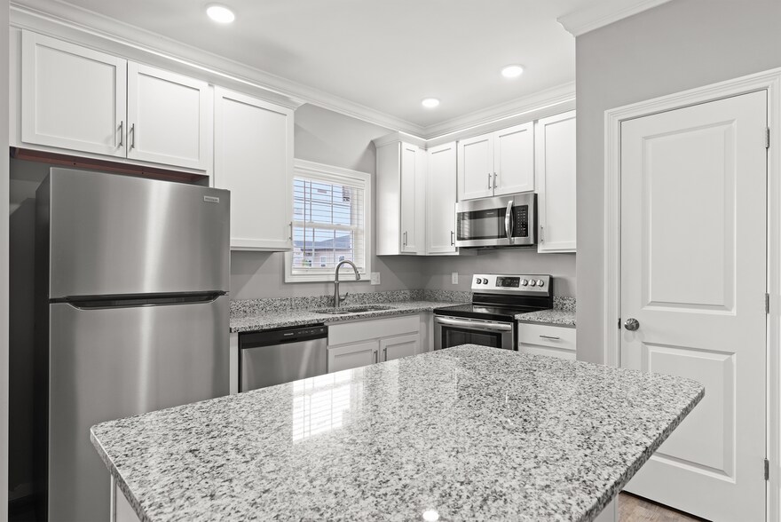 More Photos Of 2146 Prospector Ct, Bowling Green Apartments For Sale