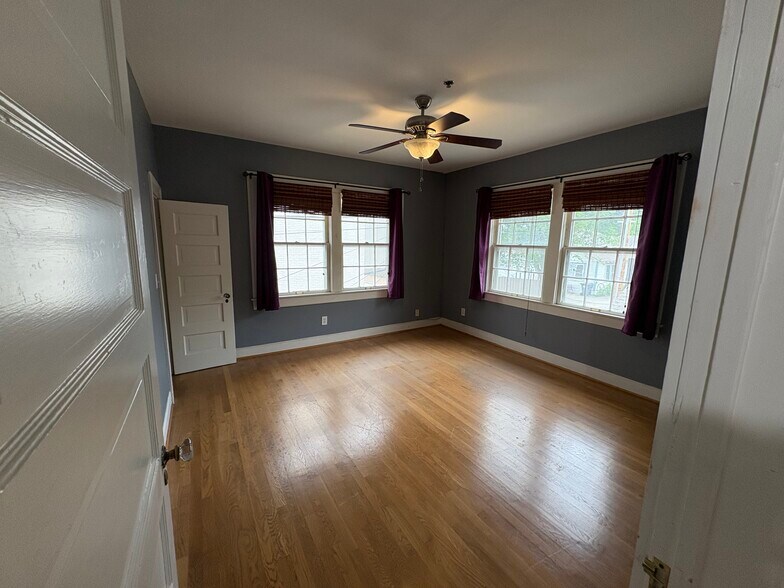 More Photos Of 106 S Church St, McKinney Loft Creative Space For Lease