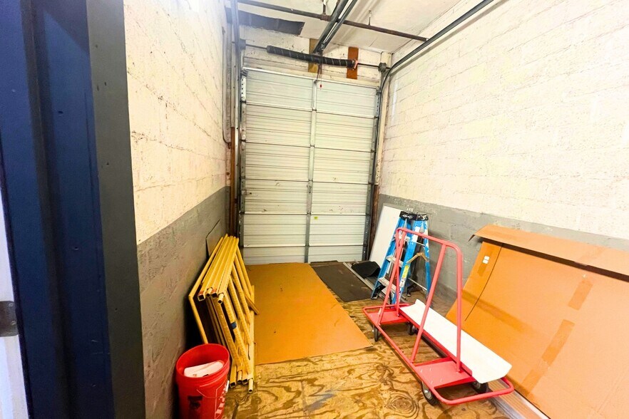 More Photos Of 72 68th St, Guttenberg Flex For Lease