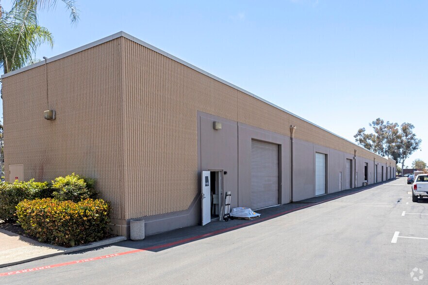 More Photos Of 7550 Miramar Rd, San Diego Freestanding For Lease