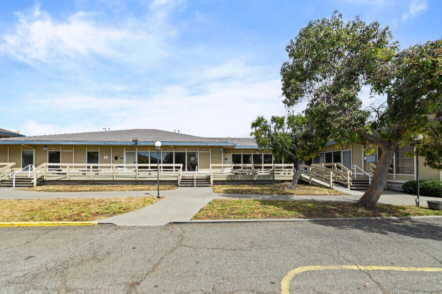 More Photos Of 300 Pendleton Way, Oakland Office For Sale