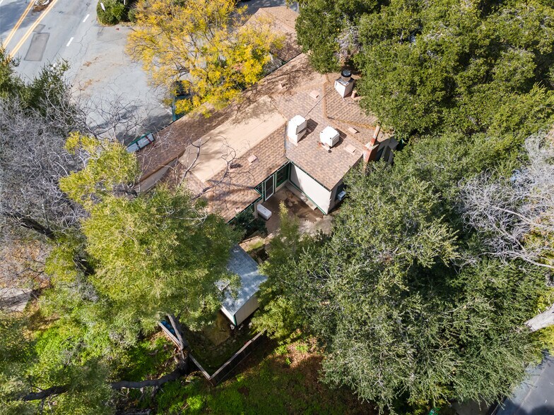 More Photos Of 14496 Oak Pl, Saratoga Restaurant For Sale