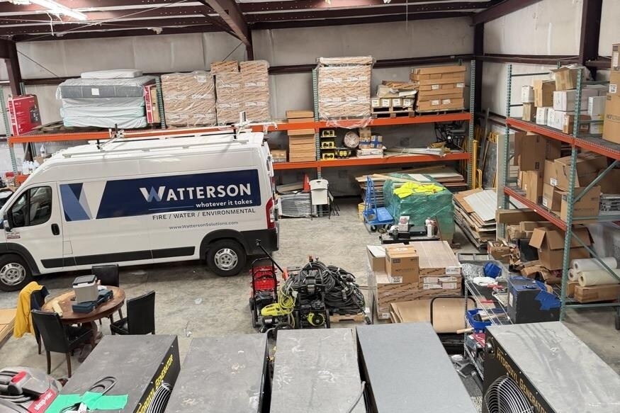 More Photos Of 2708 S Ruby Ave, Gonzales Warehouse For Lease