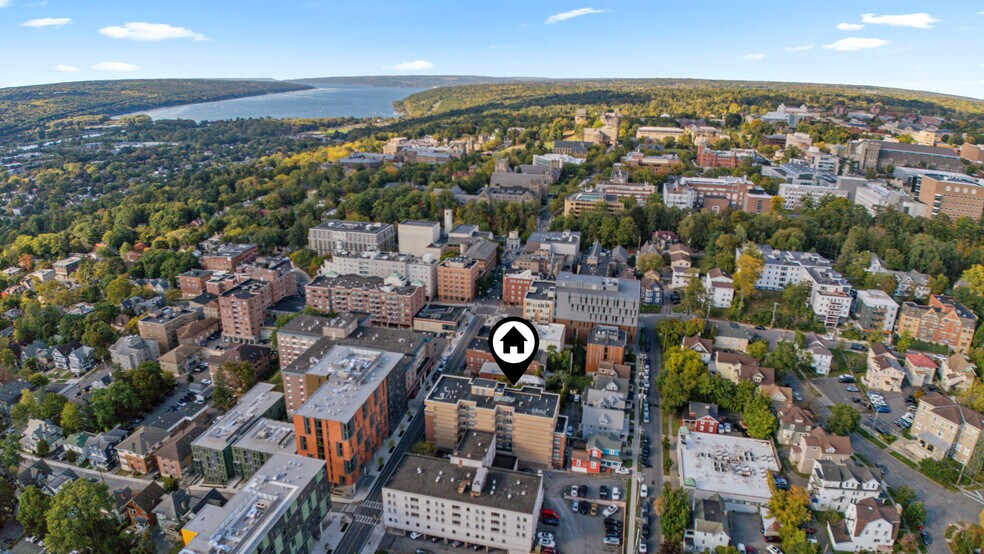 More Photos Of 309 College Ave, Ithaca Flex For Sale