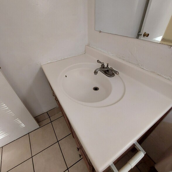 More Photos Of 3877 Menlo Ave, San Diego Apartments For Sale