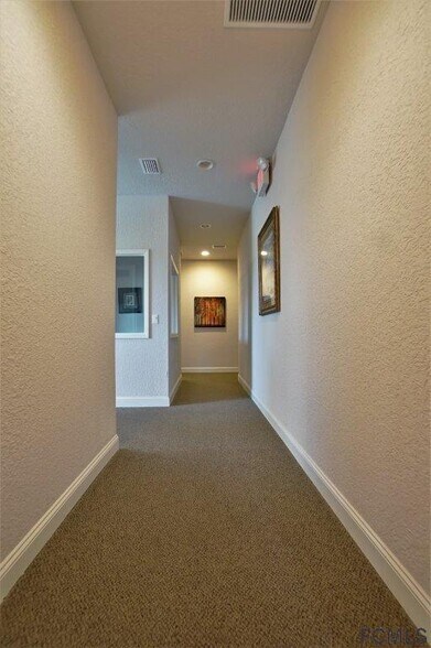 More Photos Of 2561 Moody Blvd, Flagler Beach Office For Lease