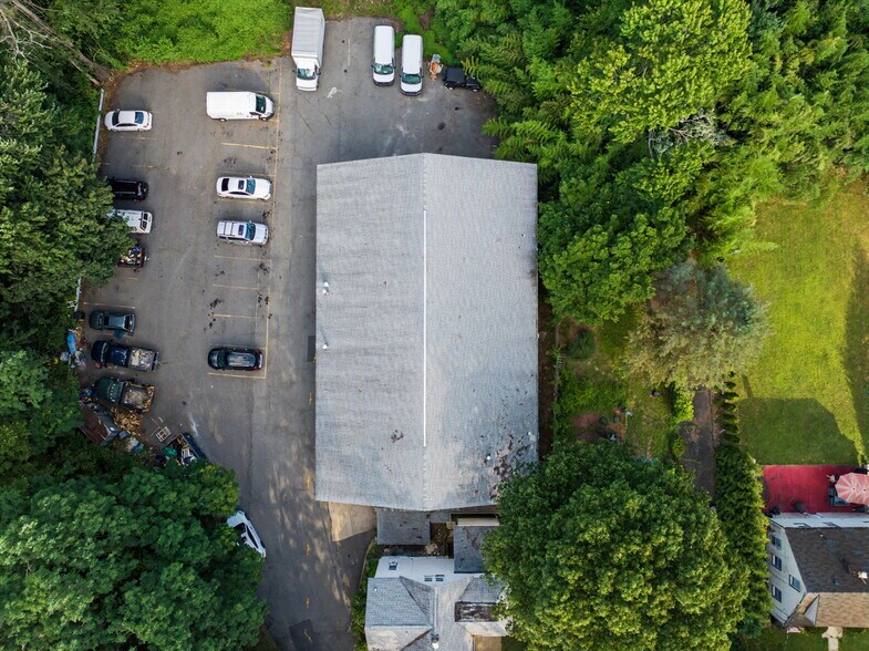 More Photos Of 23 Malcolm St, Morristown Industrial For Sale