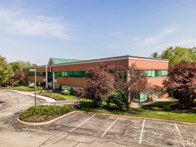 Primary Photo Of 2 Campus Blvd, Newtown Square Office For Sale