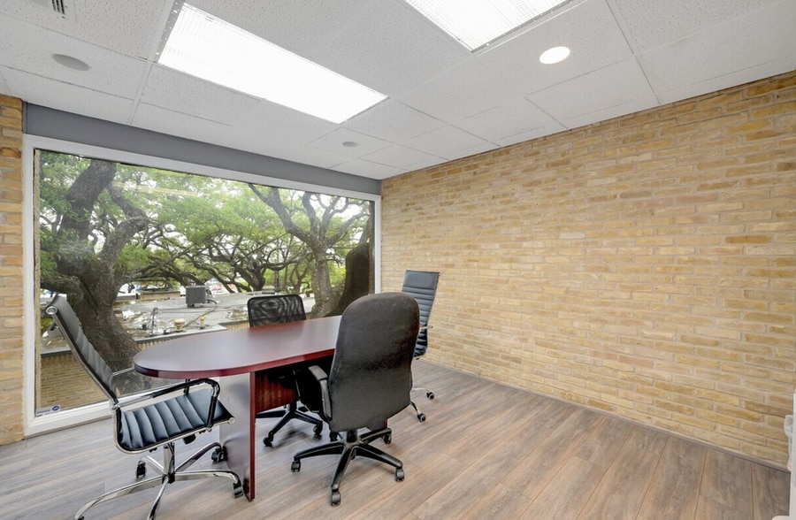 More Photos Of 8647 Wurzbach Rd, San Antonio Medical For Sale