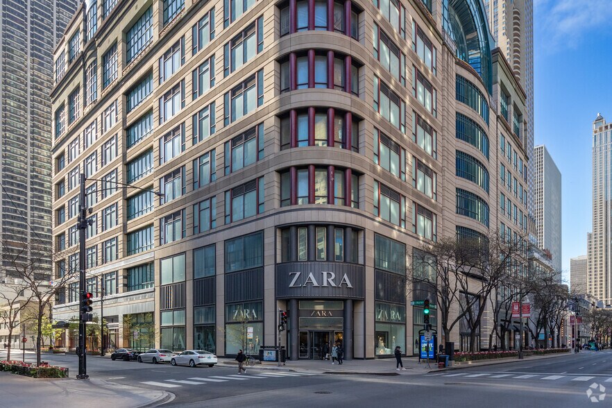 Primary Photo Of 700 N Michigan Ave, Chicago Multifamily For Sale