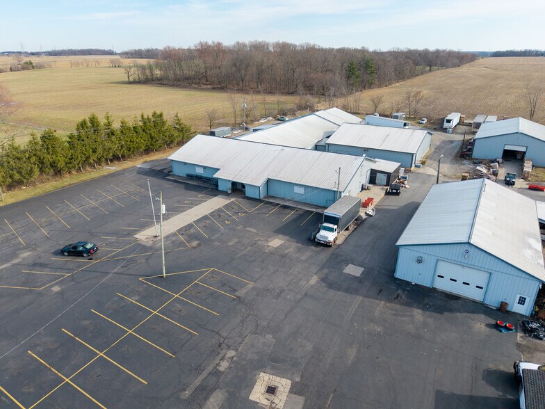 Primary Photo Of 8100 Harding Hwy, Lima Storefront For Sale