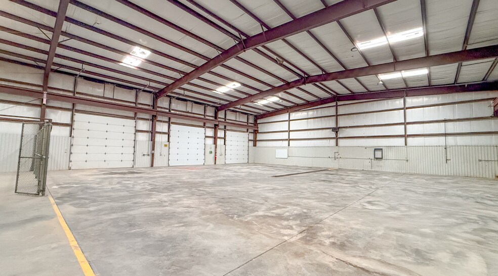 More Photos Of 9215 W County Road 127, Midland Warehouse For Lease