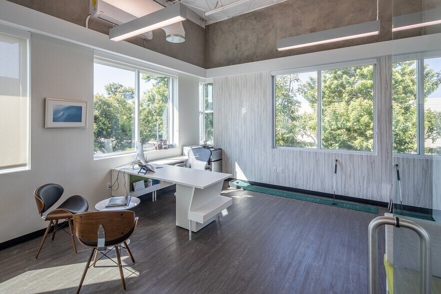 More Photos Of 9205 Research Dr, Irvine Loft Creative Space For Sale