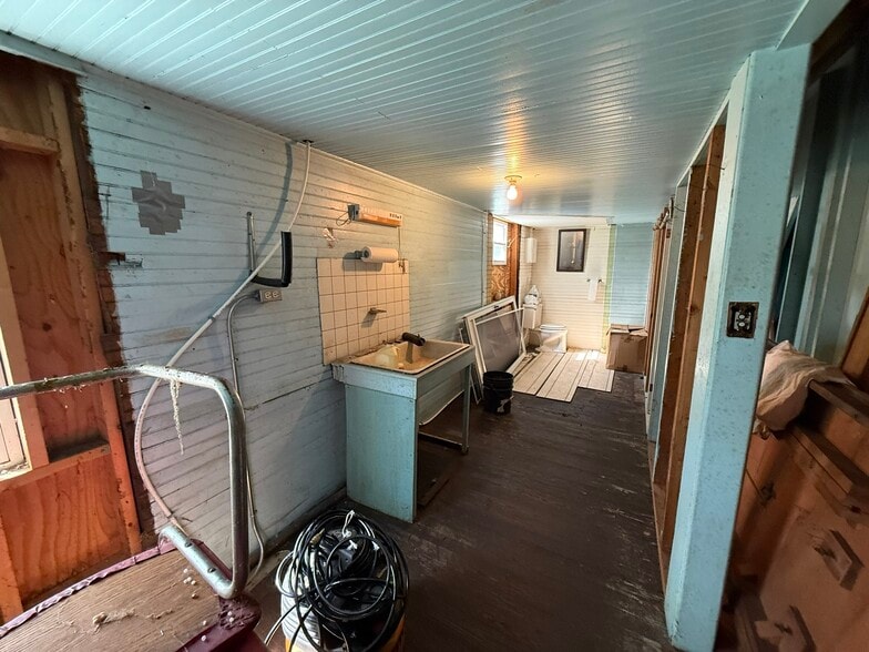 More Photos Of 67 Falls Ave, Granite Falls Multifamily For Sale