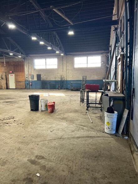 More Photos Of 3300 us highway 9, Perth Amboy Warehouse For Lease