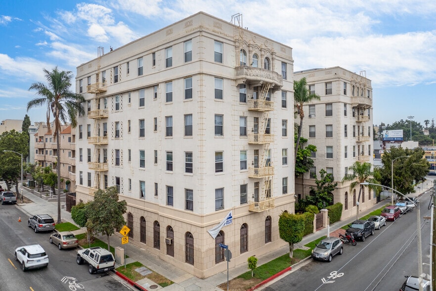 Primary Photo Of 3333 W 4th St, Los Angeles Apartments For Sale