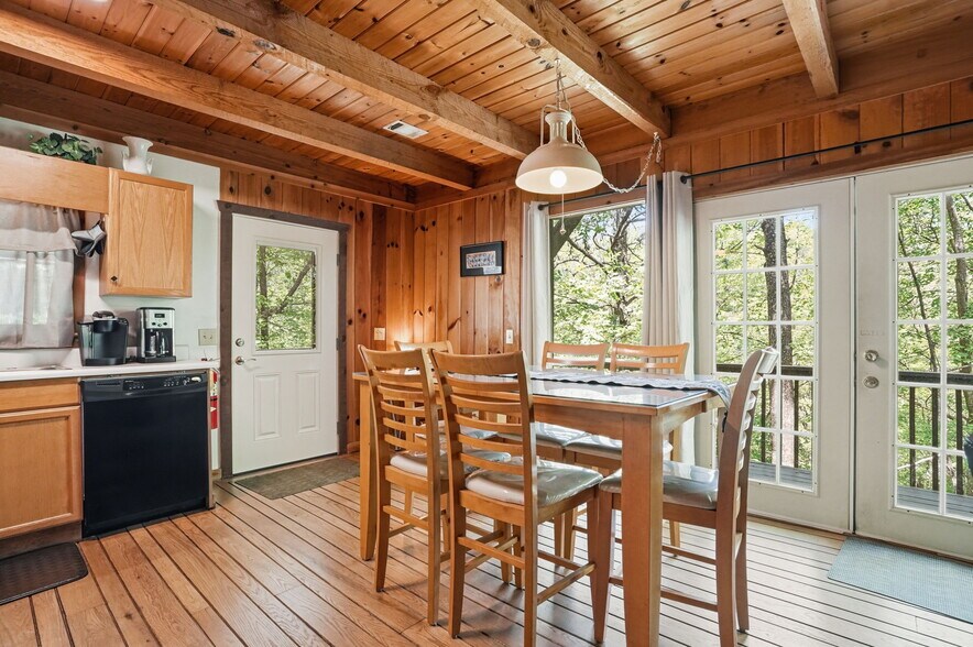 More Photos Of 5730 Highway 356, Sautee Nacoochee Specialty For Sale