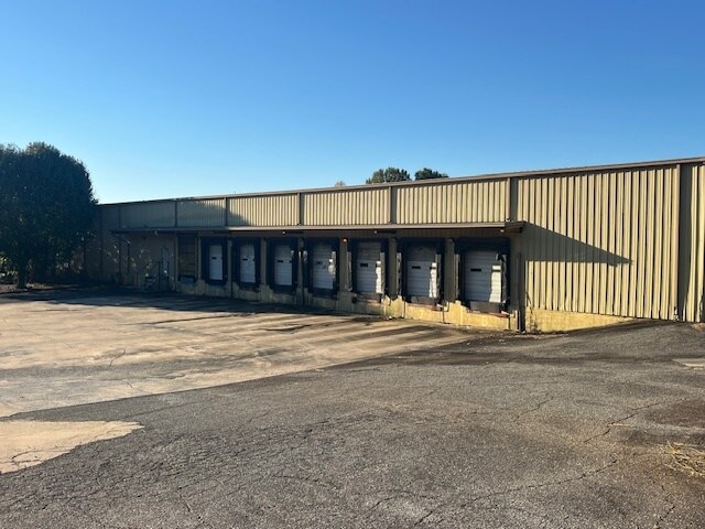 More Photos Of 170 Carlozzi Dr, Forest City Manufacturing For Lease