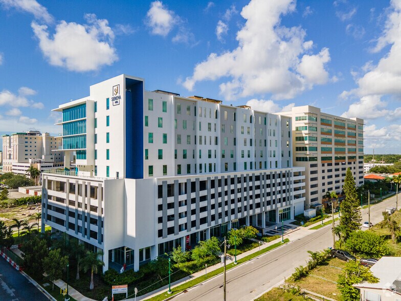 More Photos Of 2820 NE 214th St, Aventura Loft Creative Space For Sale