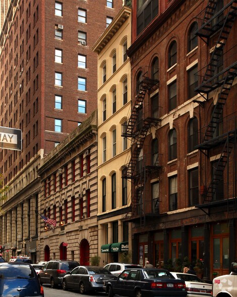 More Photos Of 106 Duane St, New York Storefront Retail Residential For Lease