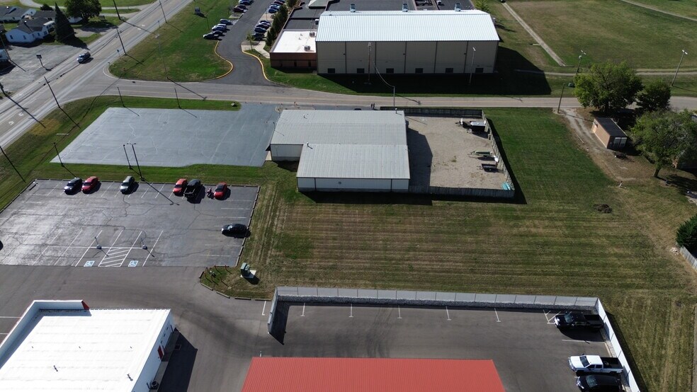 More Photos Of 2994 S County Road 25A, Troy Auto Dealership For Sale