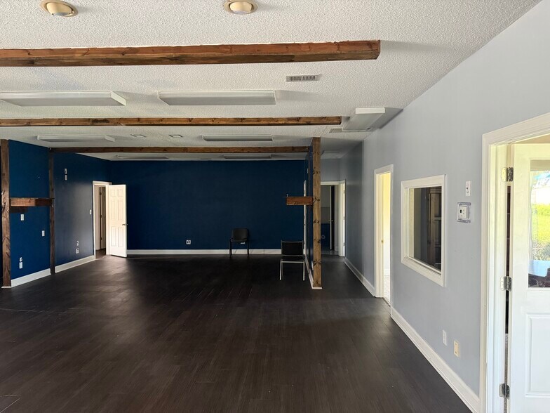 More Photos Of 1000 Nc-210 Hwy, Sneads Ferry General Retail For Lease