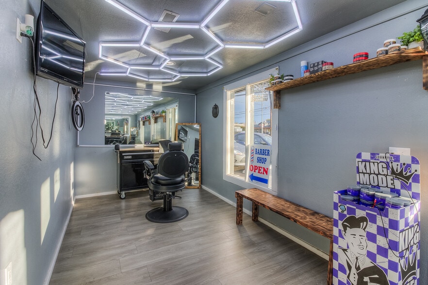 More Photos Of 4813 Tieton Dr, Yakima Storefront Retail Office For Sale